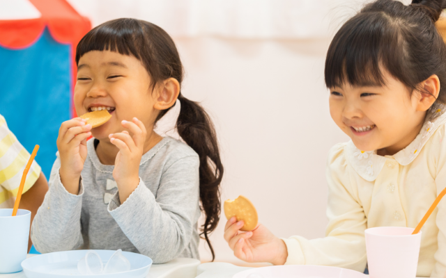 <span>8:45</span>朝のおやつ・朝の会” loading=”lazy”>
            </div>
                    <div class=